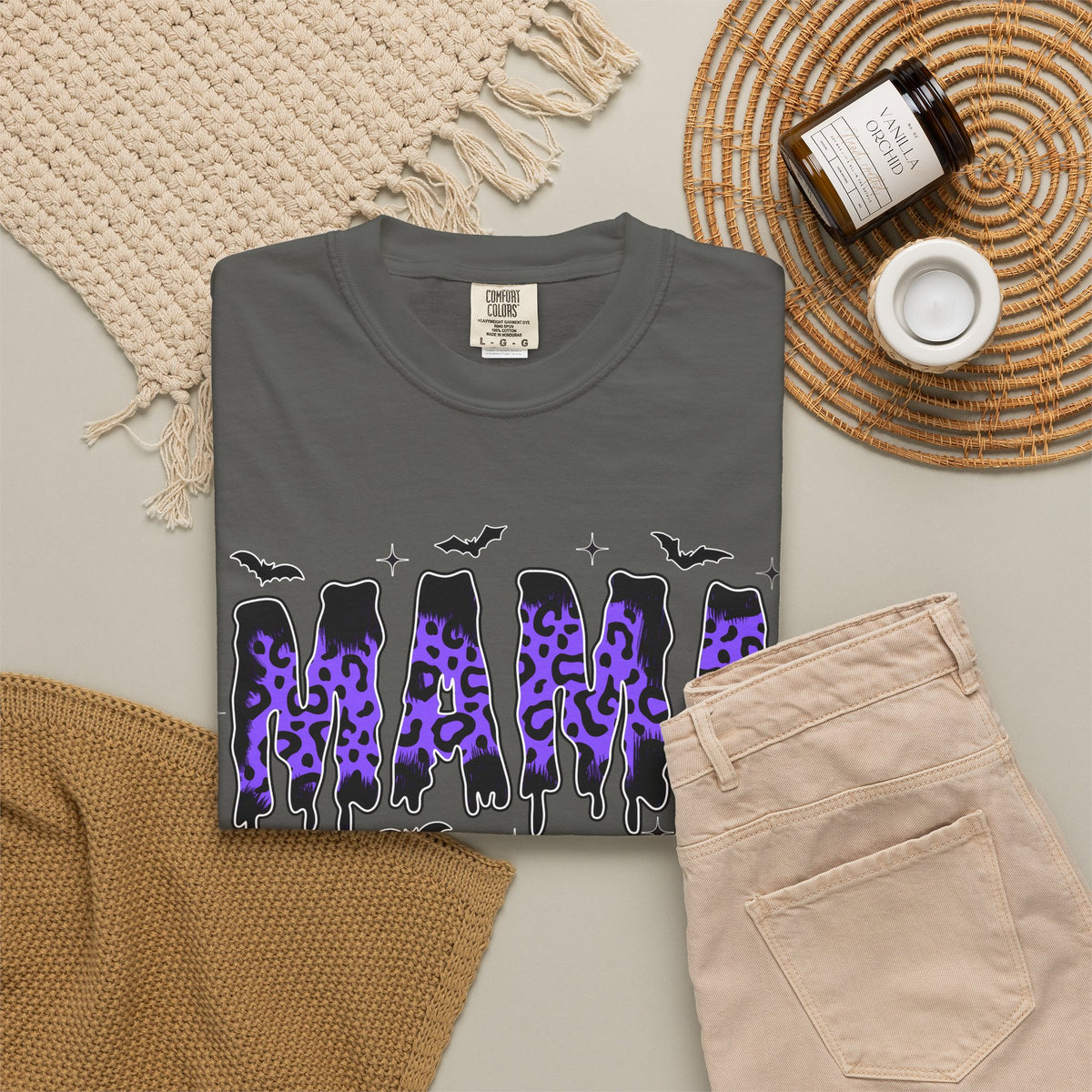 Halloween Bat Graphic T-Shirt – Purple Gothic Spooky Design